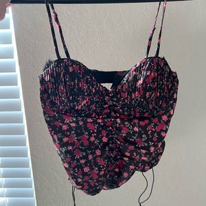 For love and lemons floral top in Medium